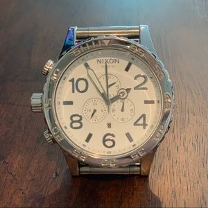 EUC Nixon Simplify 51-30 Stainless Steel Chrono